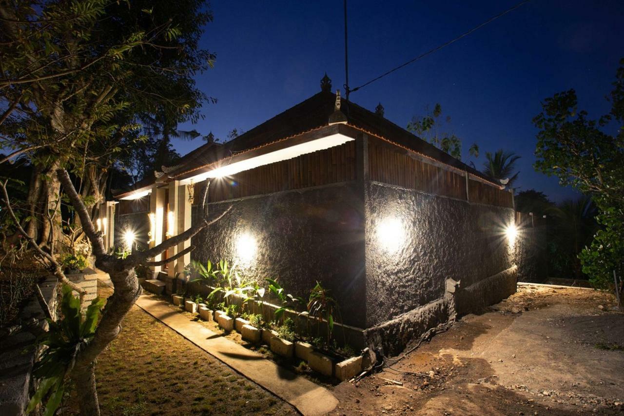 Ambengan Private Villas Toyapakeh Luaran gambar